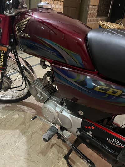 23/24 módel  cd 70 total genuine condition