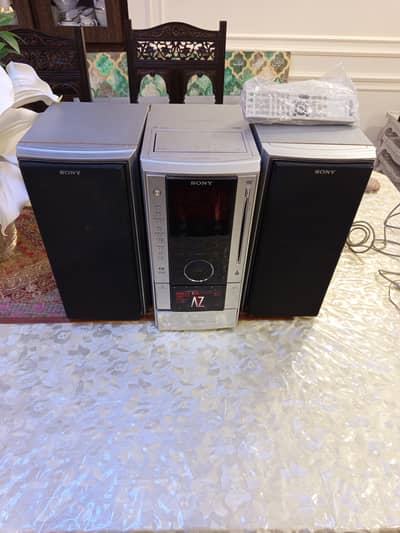 Sony Japan cd/dvd/MP3 audio system almost new( 4 woofers)