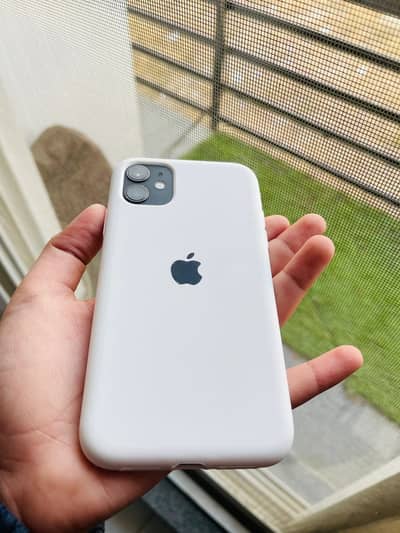 IPHONE 11 FOR SALE