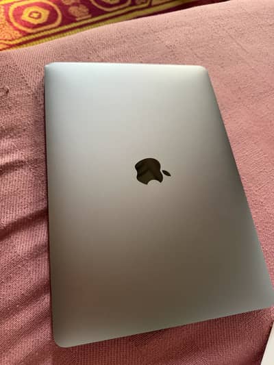Macbook Air 13 inch 2020 8/512