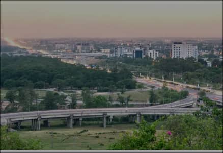 12 kanal Plot for Sale on Main Express Way Interchange Big Front