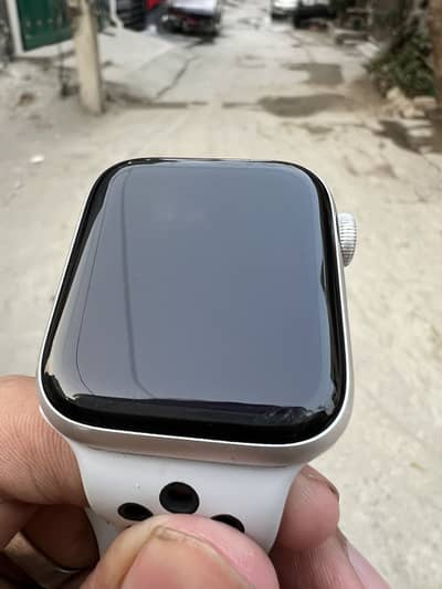 Apple Watch Series 5 Condition 10/9 Silver colour Nike Special Edition
