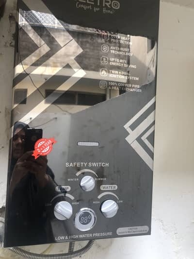 Sale  instant  gas w h