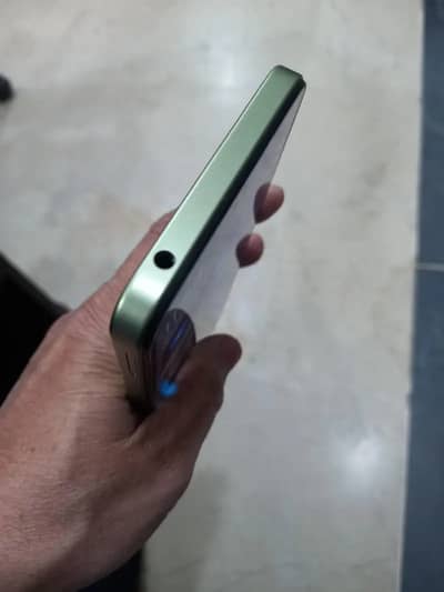 Realme 14c botal Green color 6/128