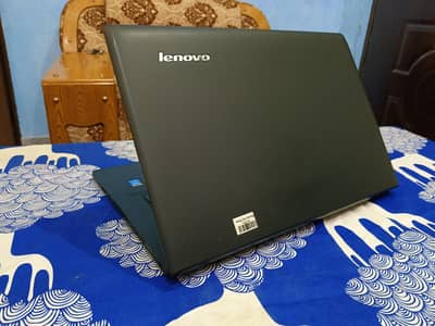 5th Generation Laptop ALL Ok 10by10 Condition