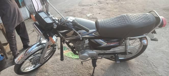 Honda 125 2024 model 12th  month ka nikla hua hai