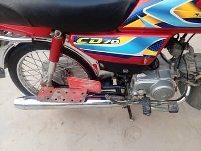 Selling bike CD70
