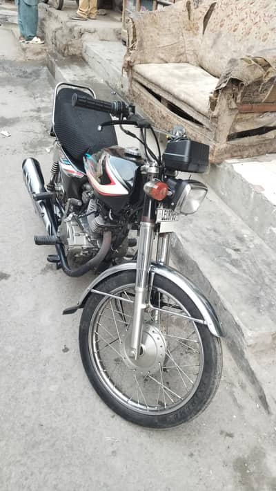 Honda for sale neet and clean ready to drive