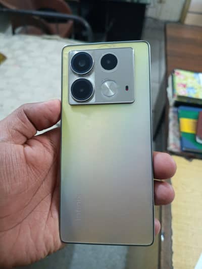 Infinix note 40