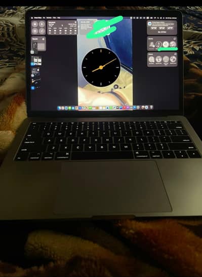 MacBook Pro 2017 urgent sale