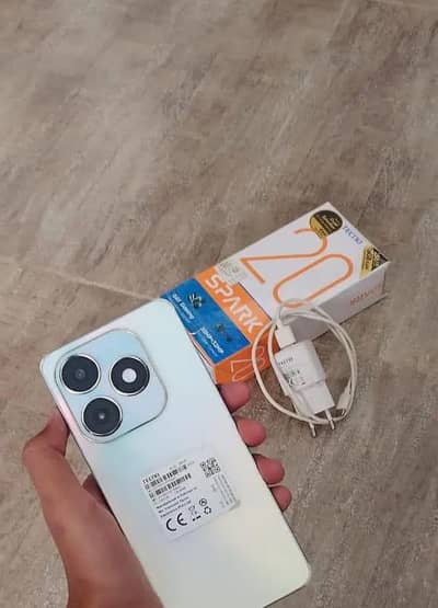 foll box 10 by 10 all ok 8 GB 256 GB dual speaker sound