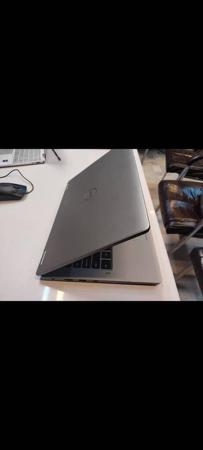 Dell Latitude 3310 Core i5 8th generation 8gb RAM 256 ssd Touch Screen