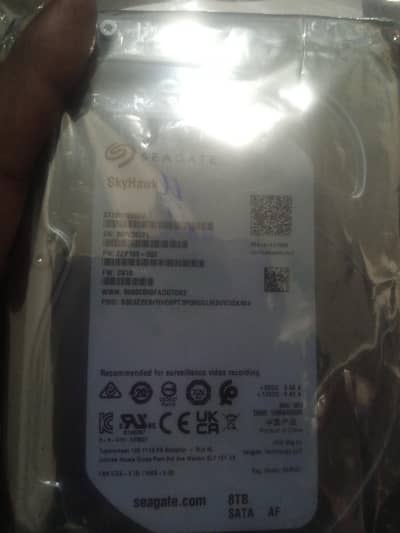 Seagate, SkyHawk, 8TB HDD, ST8000VX009,