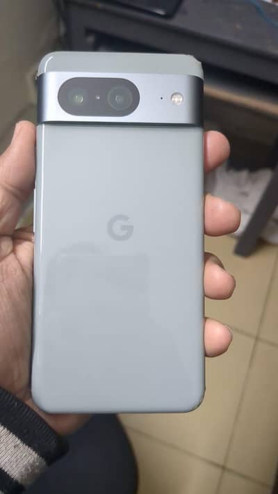Google pixel 8