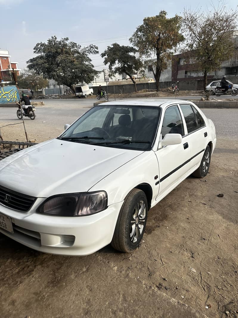 Exchange mehran alto etc city 2001 14 sy 16 tk pitrol avrage hai iski ...