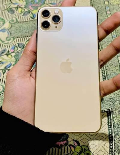 iPhone 11 pro max 256 GB 03214923837 my WhatsApp number
