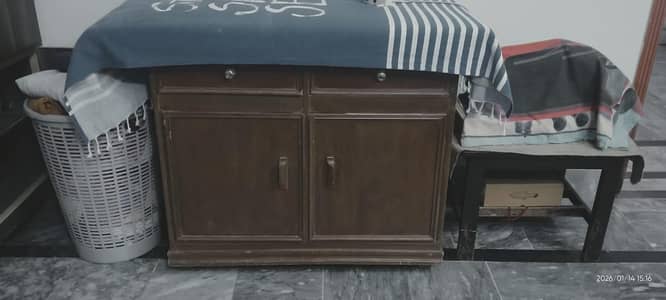 wooden bed side table & iron stand