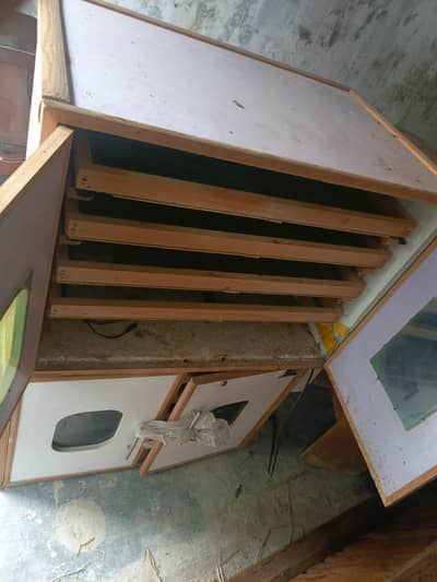 Egg incubators for sale and COMMERCIAL-Grade Large wooden egg Incubato