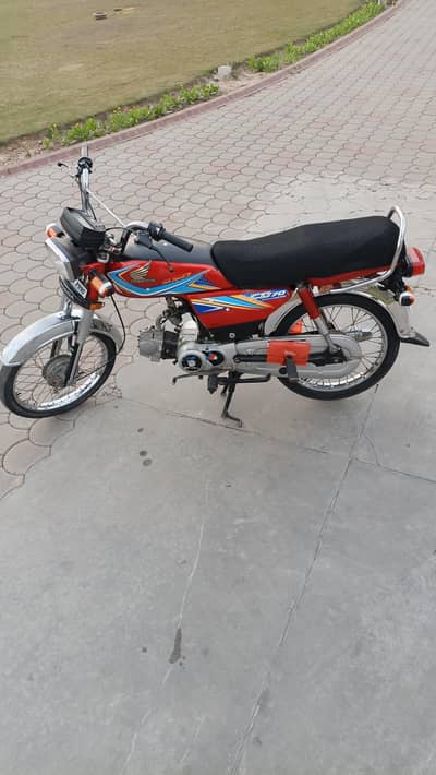|Honda CD  70   2018 Model |