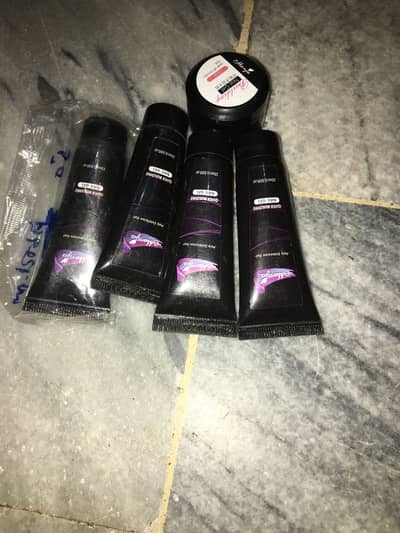 Nail Accessories in new deal