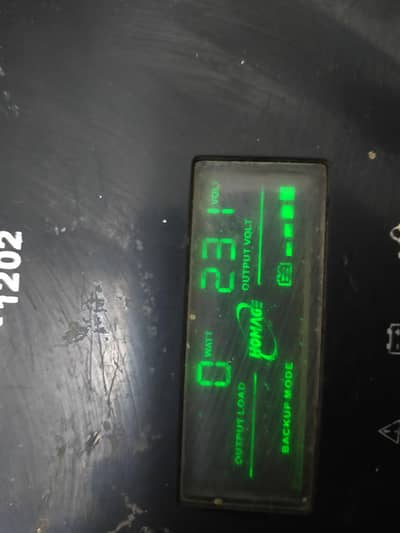 homeage ups axiom 1202 model working fine all ok