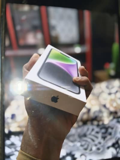 iphone 14 non pta jv with box charger