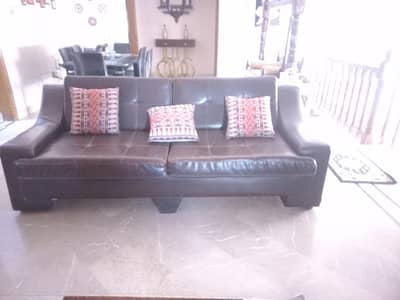 7 seater Sofa Set  7/10 condition