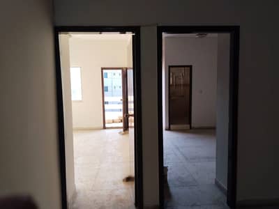 dha phase 2 ext 2 bad DD 3rd floor good condition family only