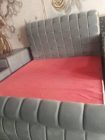 :High-Quality Bed Poshish and Repairing - Home Service Available
