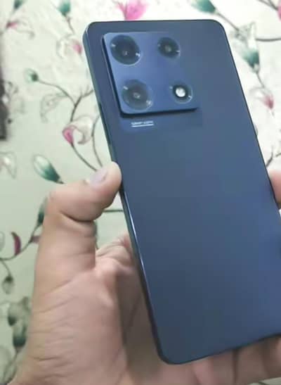 10 by 10 hai dabba charger hai aur uska Wallace charger nahi hai