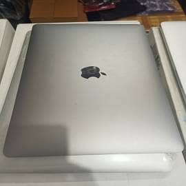 Apple MacBook Pro M2 Smooth And Maintained