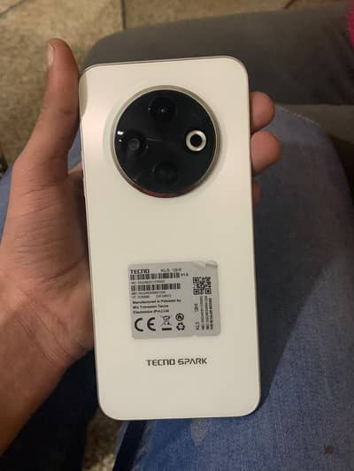 Tecno spark 30c 6/128 /10/on/10/ color white all/ok
