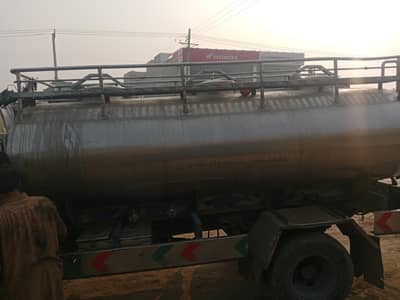 milk tanker