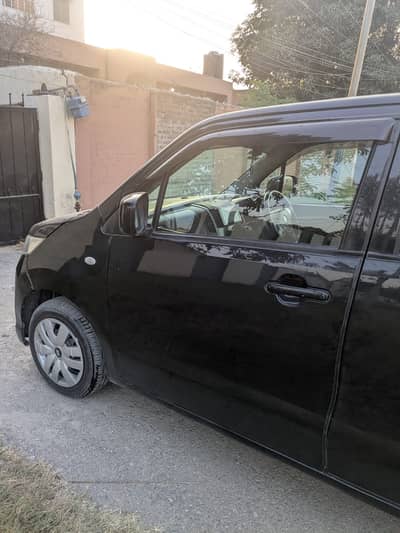 Suzuki Wagon R Stingre 2011