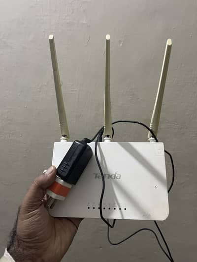 Tenda f3 router