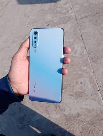 vivo s1 8 256 pta approved lush Condition