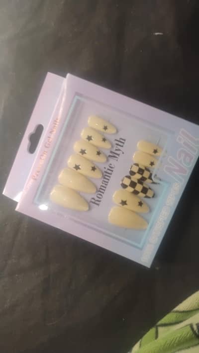 Stylish Nail Set for Perfect Nails – Romantic Myth