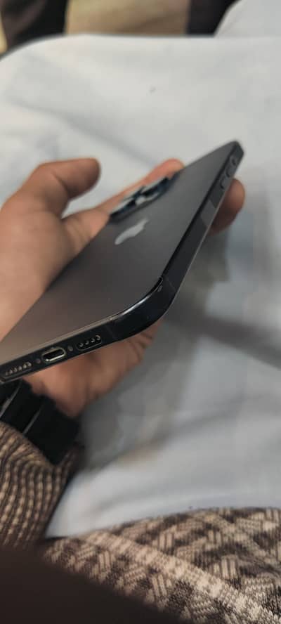 Iphone 15promax jv full fresh condition bettry health 89 cycle 287