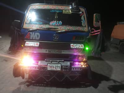 Mazda 3500 4×4 number  03154040932