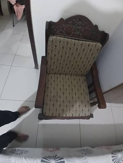 5 Seater Shisham wood sofa For Sale