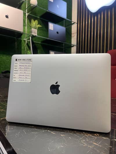 MacBook Pro 2020 M1 chip 16/512 - Apple laptop for sale