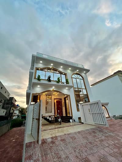 8 Marla Beautiful Triple Story Fully Furnished Taj Mahal Available For Sale In D12 On Prime Location