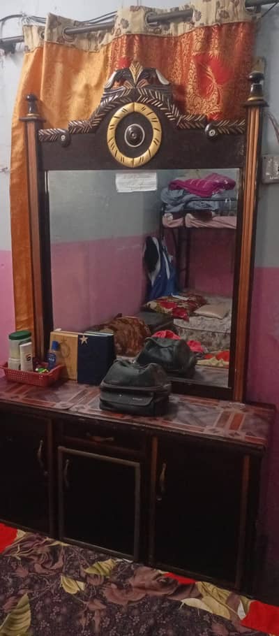 DRESSING TABLE & SHOWCASE 03203433695