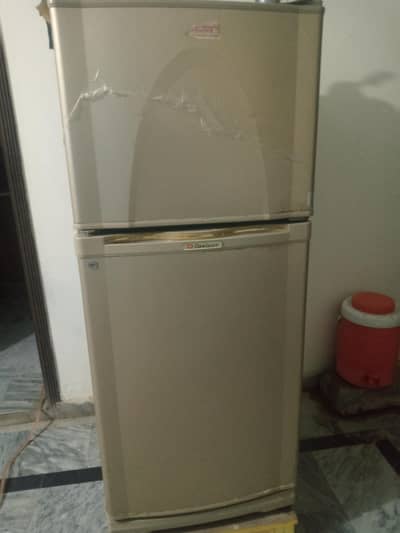 Dawlance fridge
