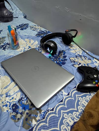 Dell precision 3541 i5 9th gen 4gb quadro p620 16gb ddr4 256gb nvme s