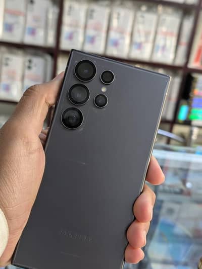 S24 Ultra 10/10 12GB 256GB titanium Gray with Orignal charger