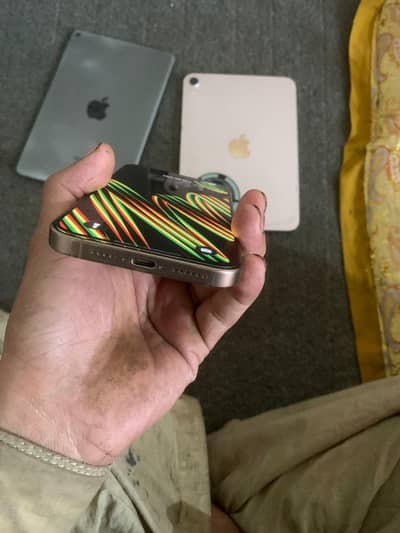 iPhone 16 pro Max jv battery health 99 cycles 236