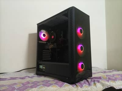 GAMING PC WITH 8GB GRAPHIC CARD