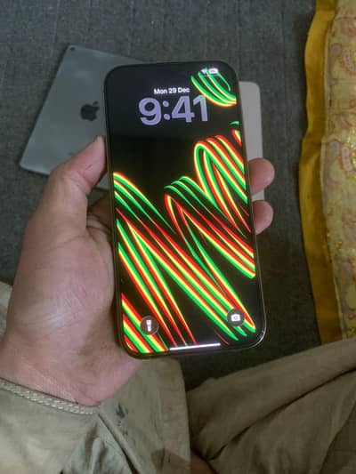 iPhone 16 pro Max jv battery health 99 cycles236