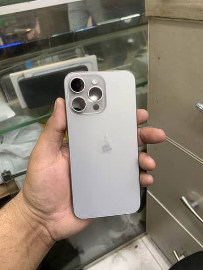 15 pro Max 256GB Non Pta